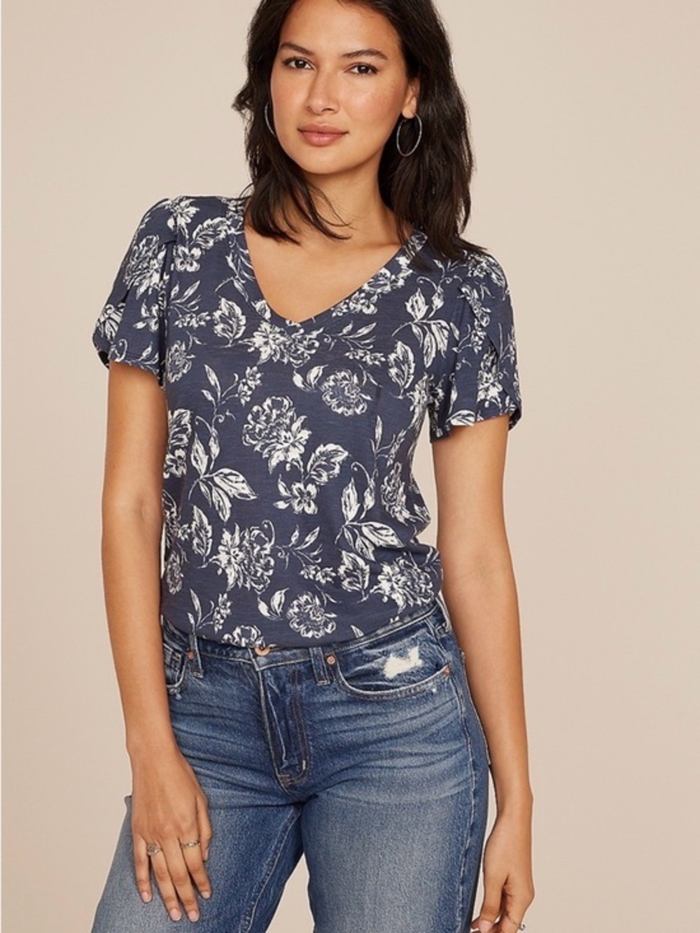 Maurices 0X 24/7 Holland Floral Tulip sleeve tee